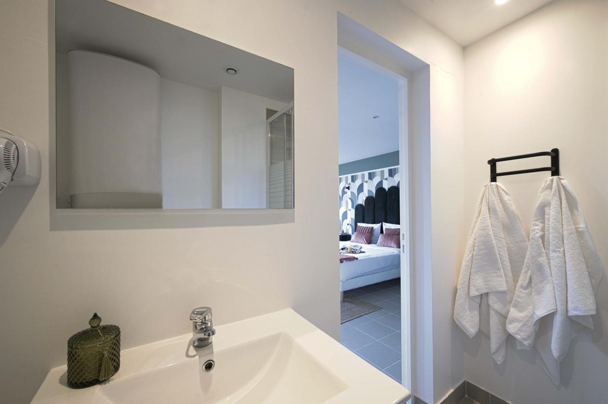 Modern Bright Apartment In Appart'Hotel Saint-Maur-des-Fossés Eksteriør bilde